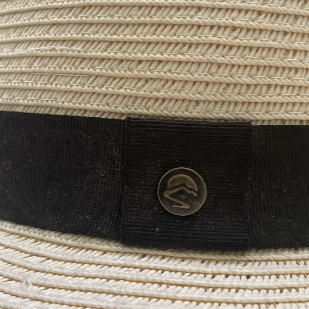 Sundry hat - Picture 2 of 4
